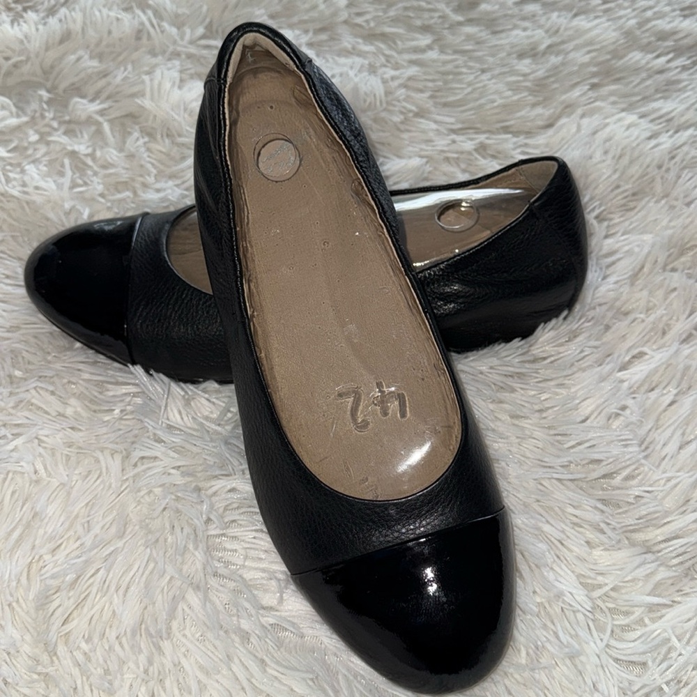 NEW - never worn Dansko LISANNE black size 42 (US11)